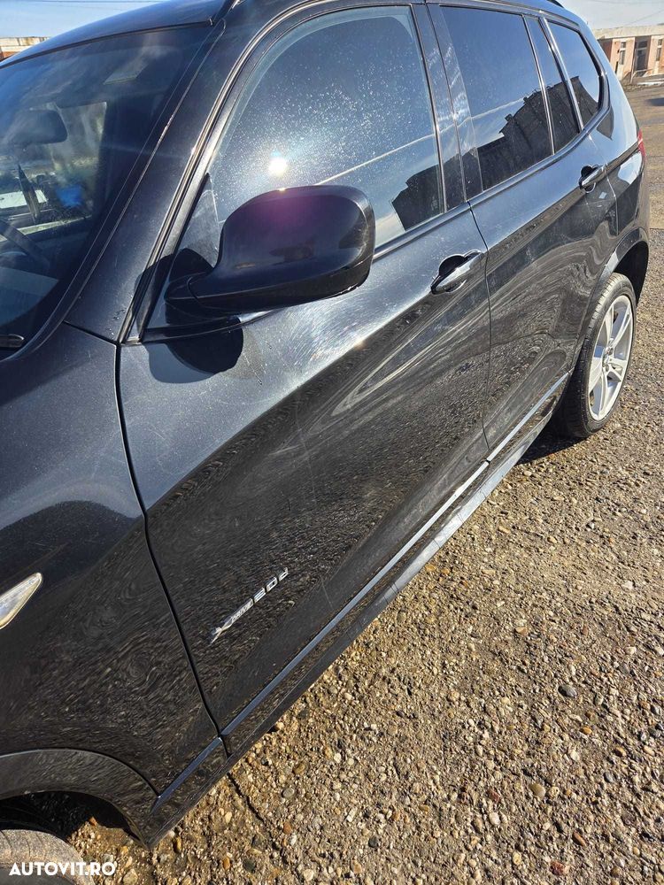 Usa stanga fata cu mic defect BMW X3 F25 Black Sapphire Metallic 475 - 3