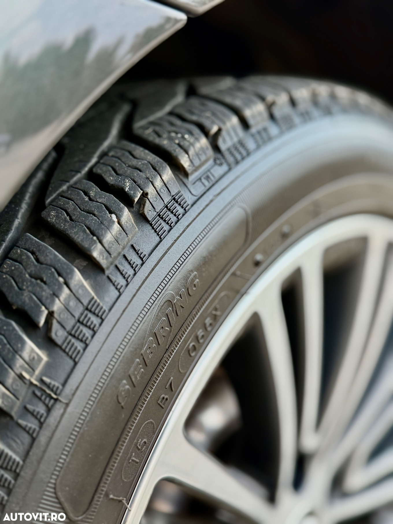 BMW Seria 5 520d xDrive AT - 33