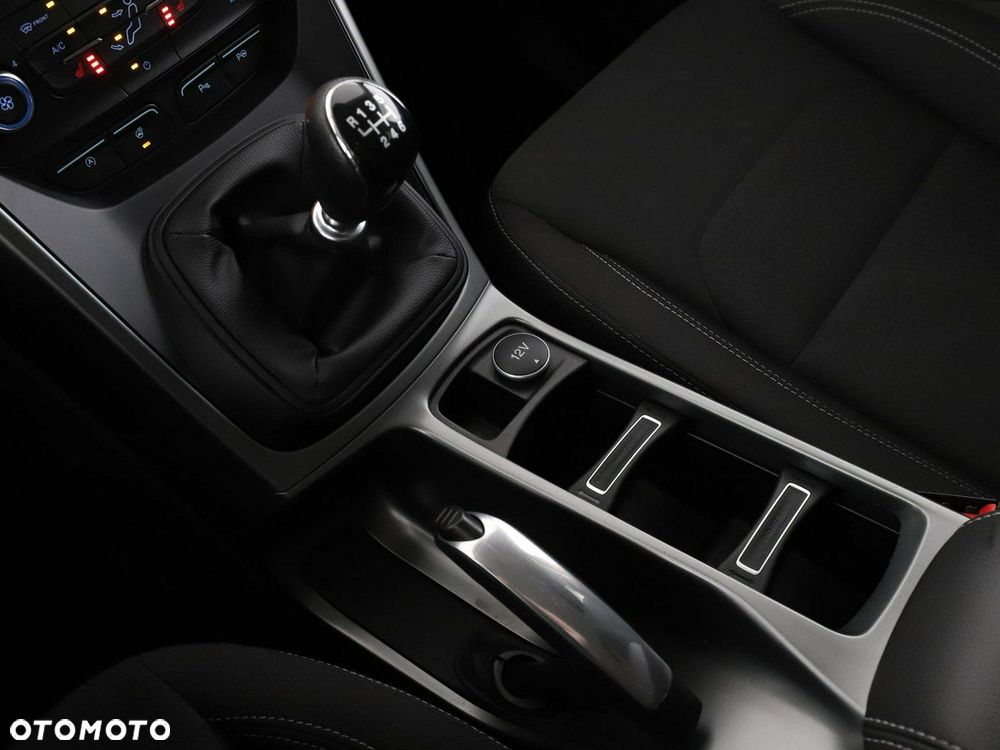 Ford Kuga 1.5 EcoBoost 2x4 Trend - 26