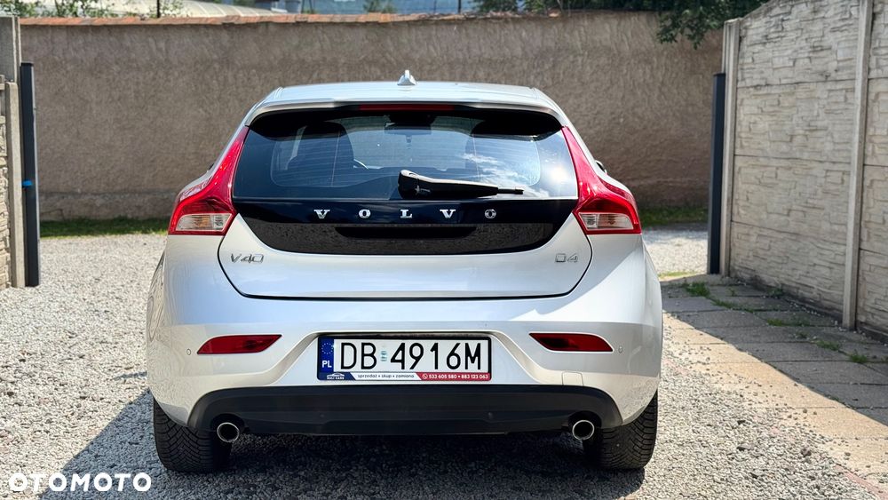 Volvo V40 D4 Drive-E Summum - 22