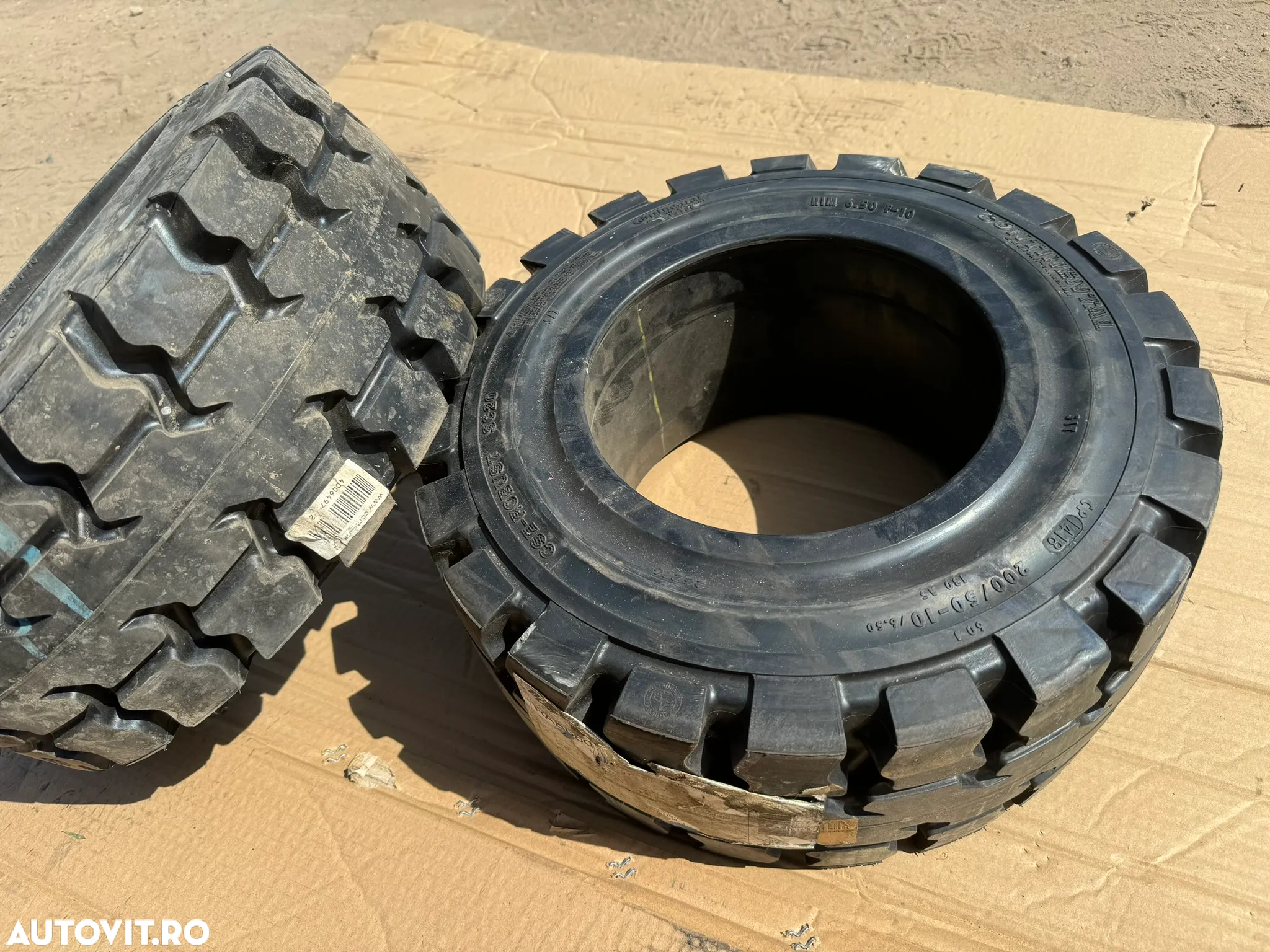 ANVELOPE STIVUITOR BOBCAT INDUSTRIALE  NOI r10 r12  CONTINENTAL - 3