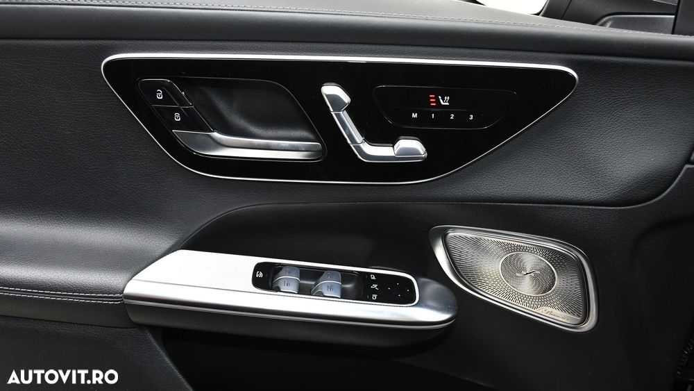 Mercedes-Benz GLC 300 e 4Matic 9G-TRONIC Edition Avantgarde - 27
