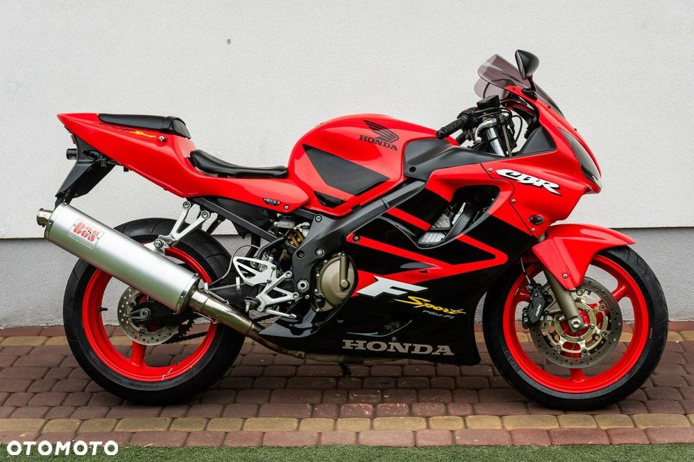 Honda CBR - 3