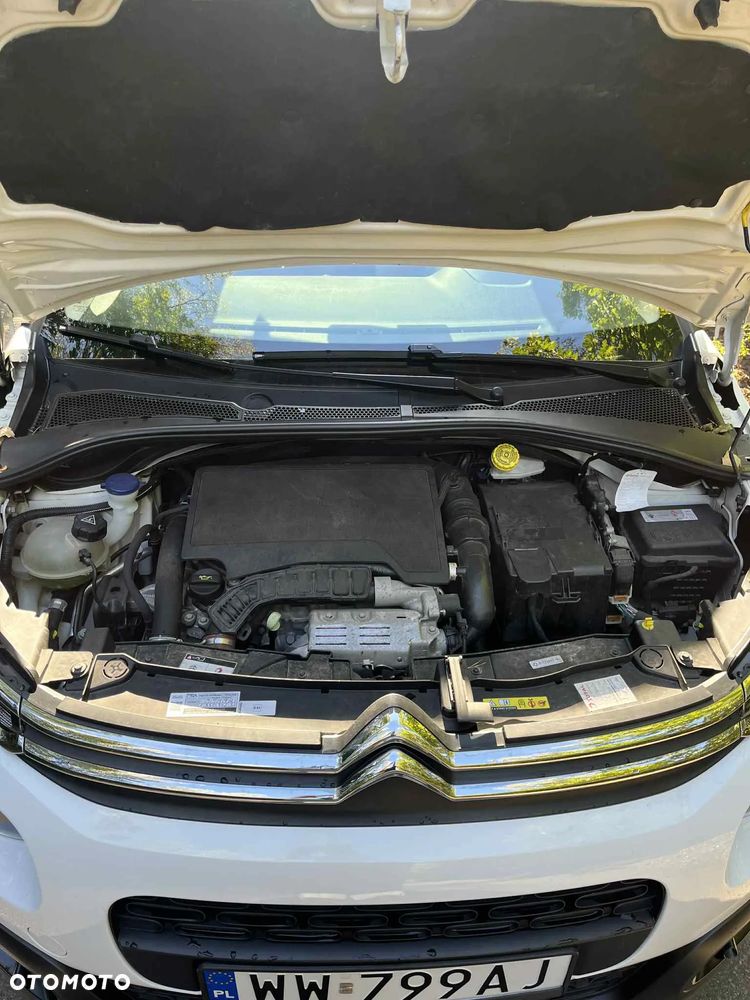 Citroën C3 Pure Tech 110 S&S EAT6 SHINE - 9