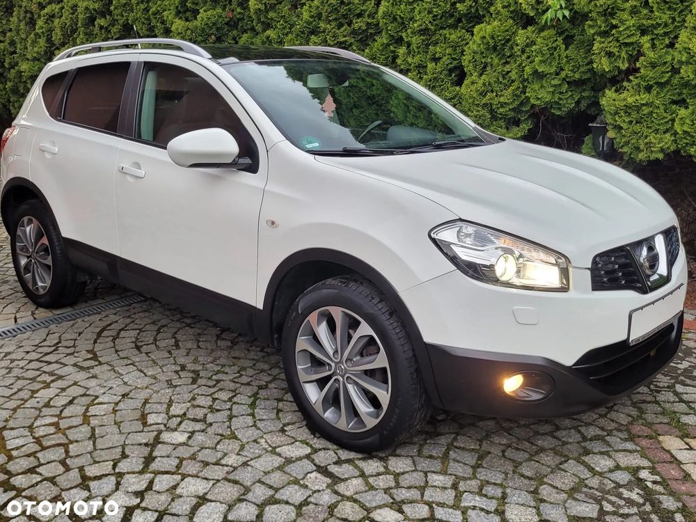 Nissan Qashqai 2.0 4x4 Tekna - 39