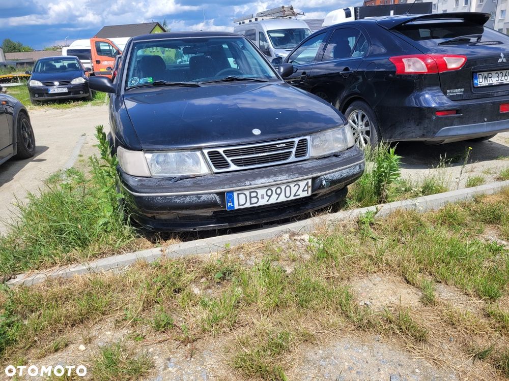 Saab 900 - 1