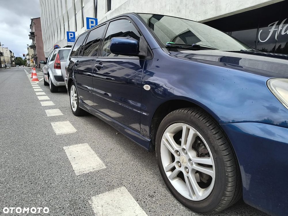 Mitsubishi Lancer 1.6 Sport - 5