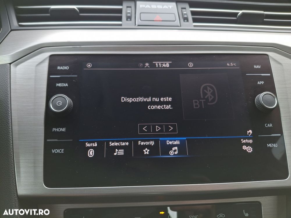 Volkswagen Passat 2.0 TDI DSG Advance - 19