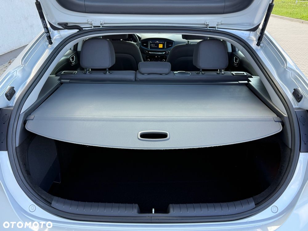 Hyundai IONIQ 1.6 GDI Style - 31