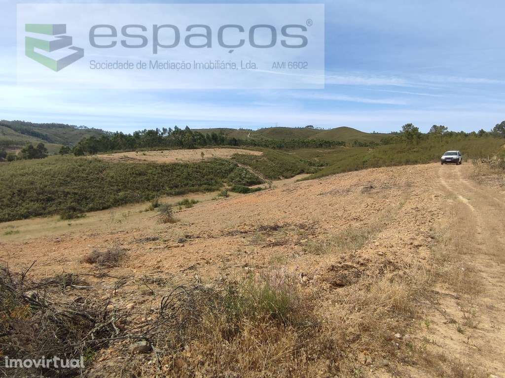 Terreno rústico - Grande imagem: 2/5