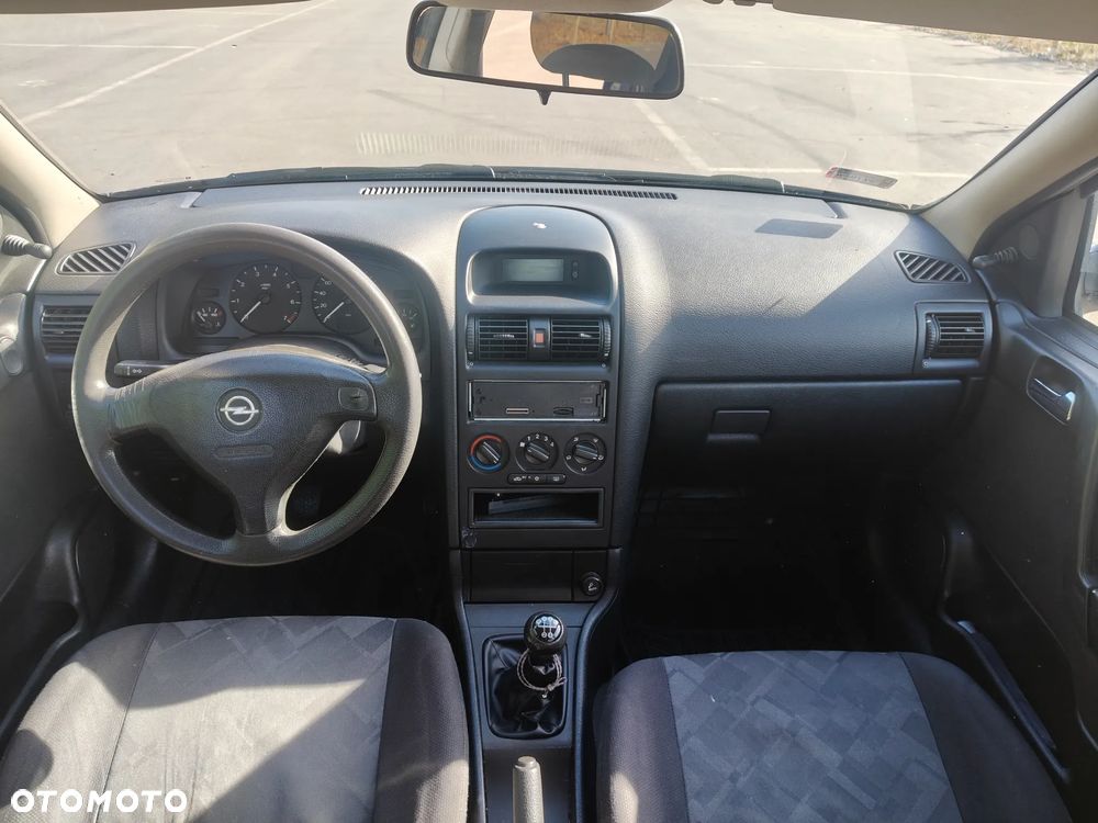 Opel Astra - 12