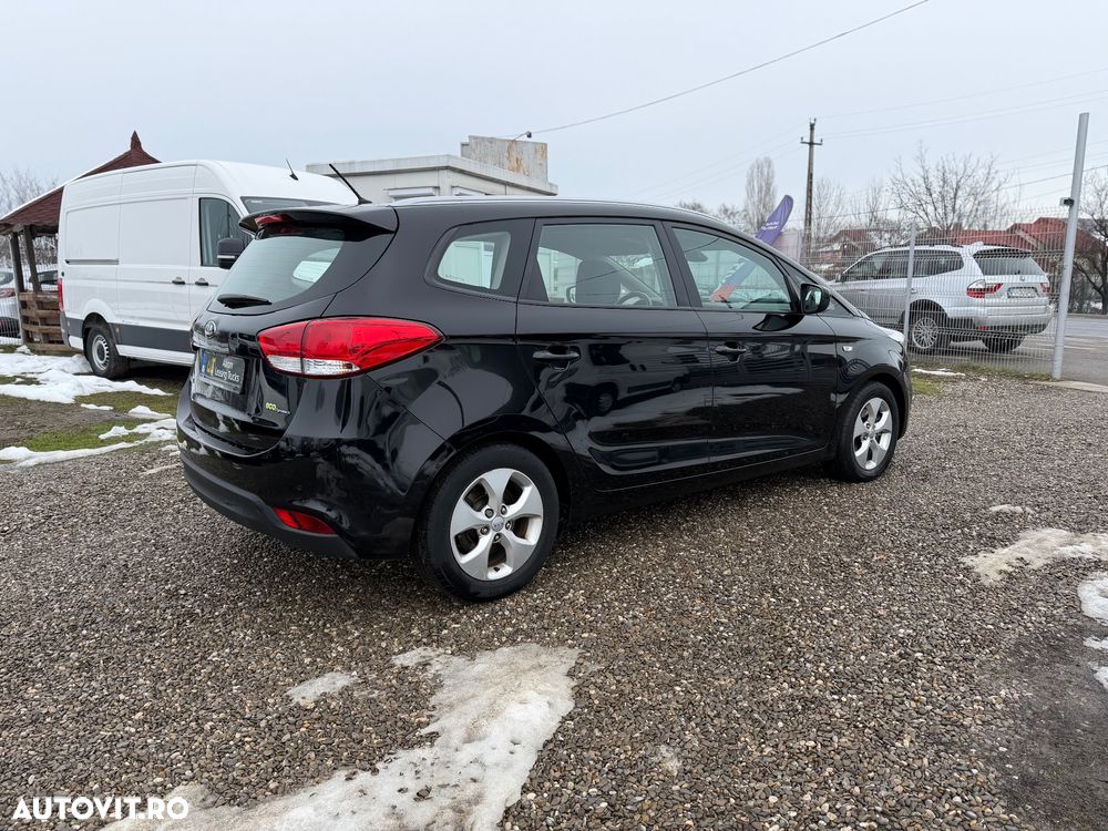 Kia Carens 1.7 DSL CONFORT - 4