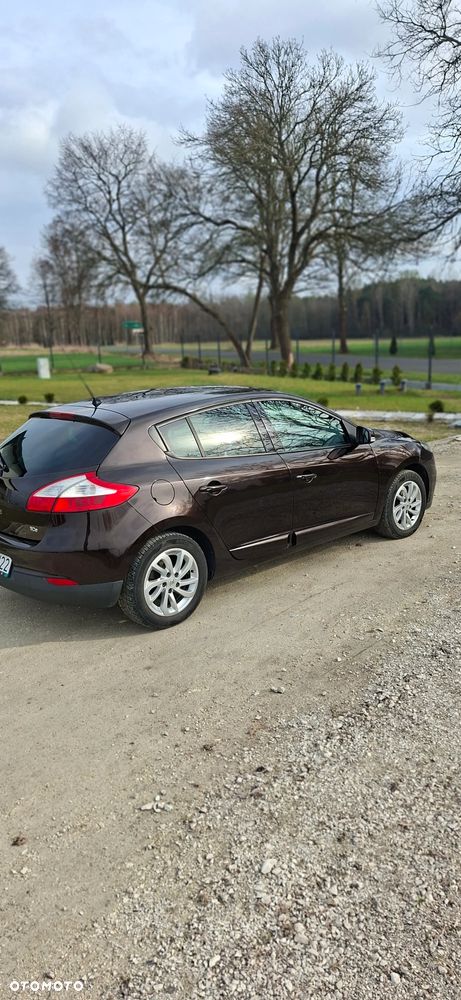 Renault Megane ENERGY TCe 115 Start & Stop LIMITED - 11