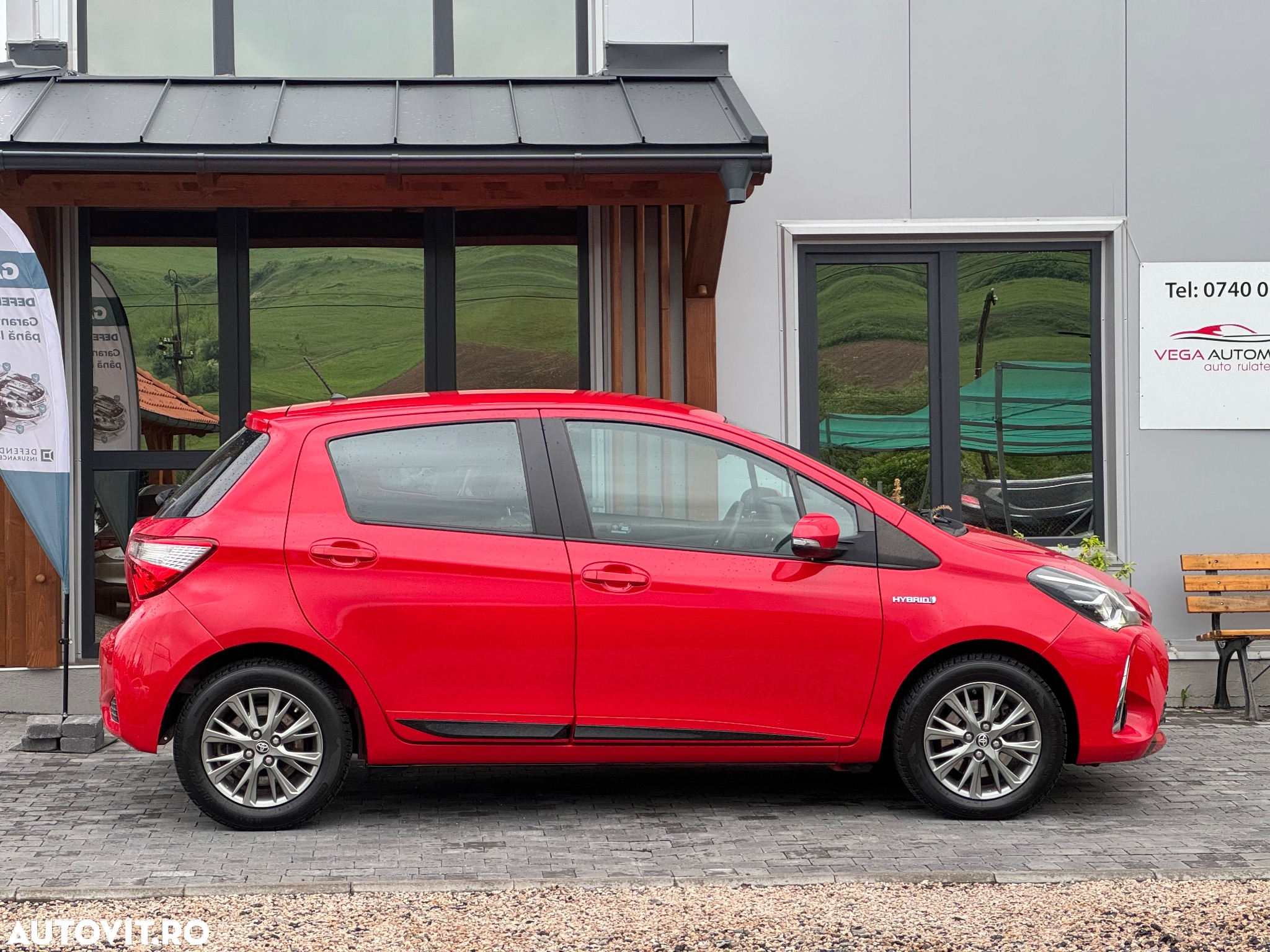 Toyota Yaris 1.5 VVT-i HSD Terra - 5