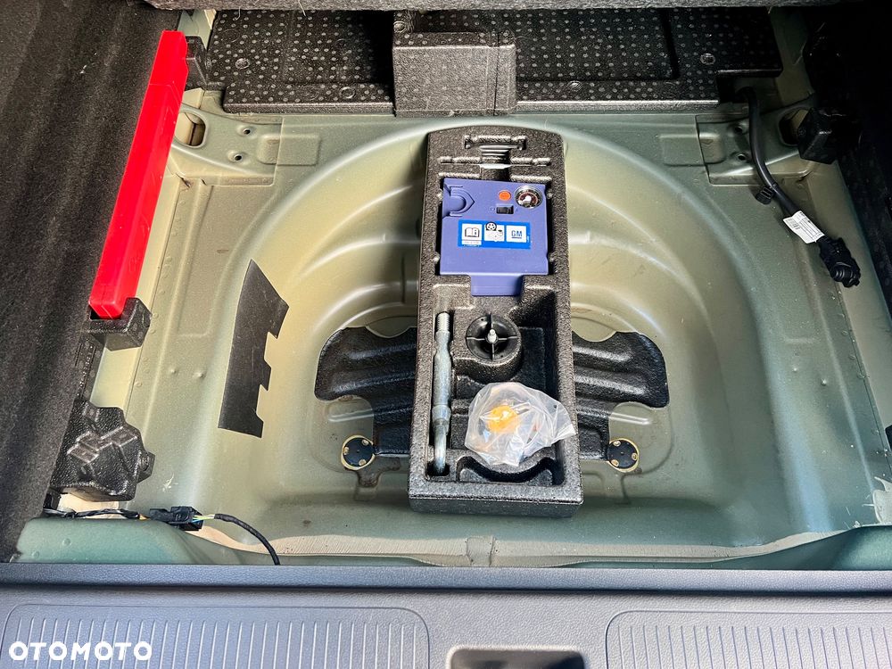 Opel Astra 1.4 Turbo Dynamic - 24