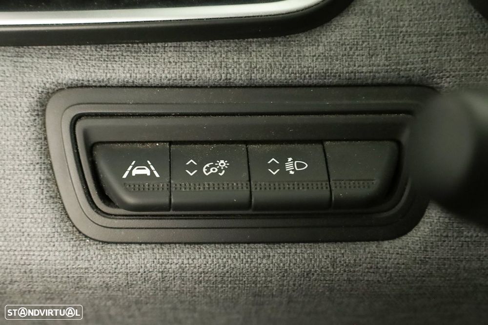 Renault Clio 1.0 TCe Evolution - 20