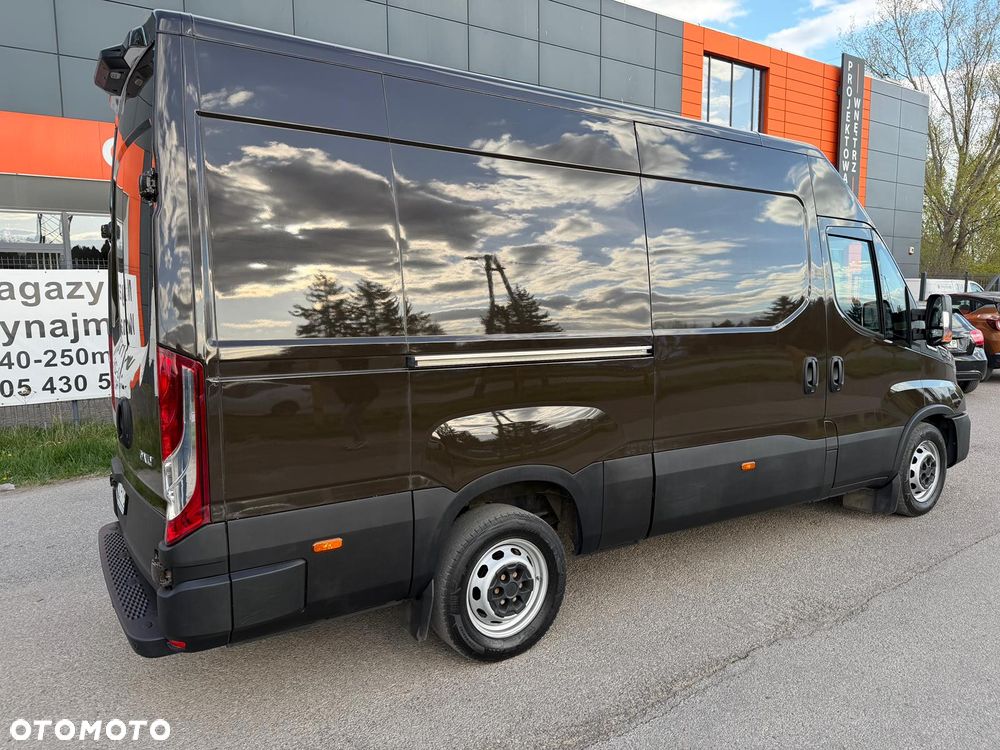 Iveco Daily 35S180, 3.0 180KM, L3H2, HiMatic, Niski przebieg, Lift - 12