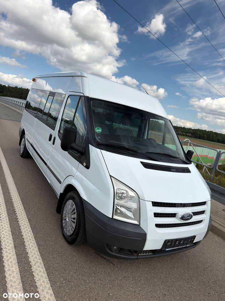 Ford Transit - 24