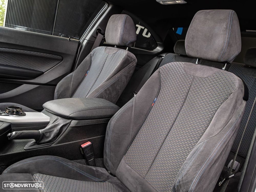 BMW 218 - 23