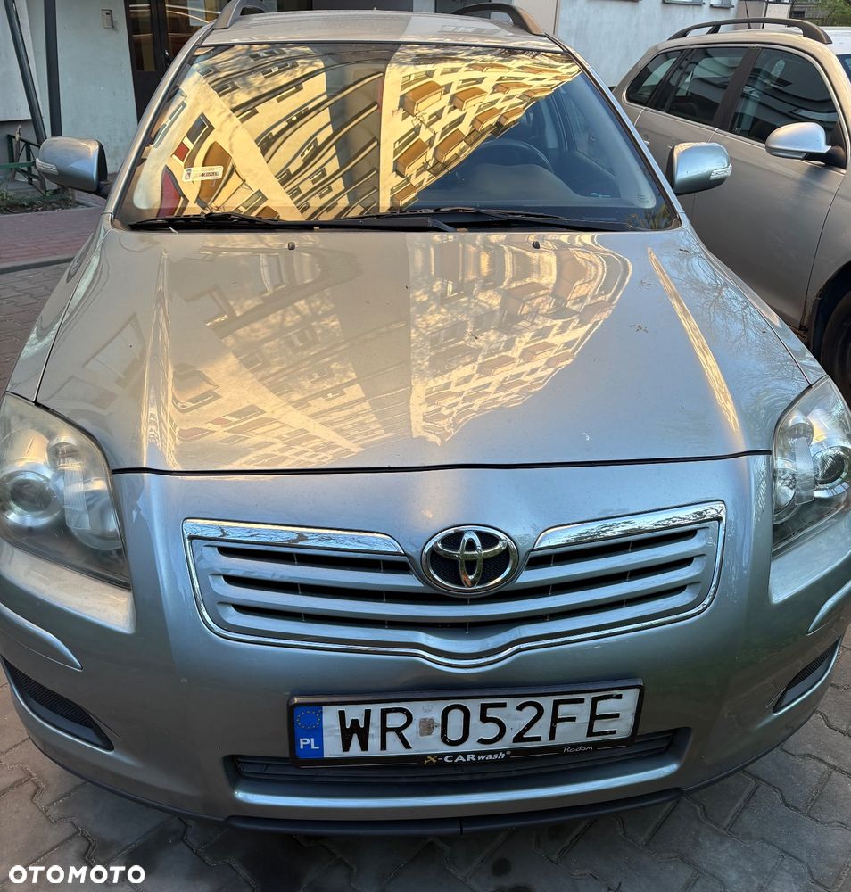 Toyota Avensis 1.8 VVT-i Sol - 7