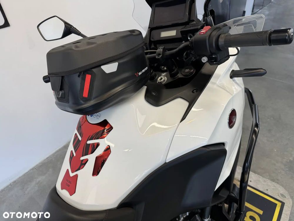 Honda NT - 18