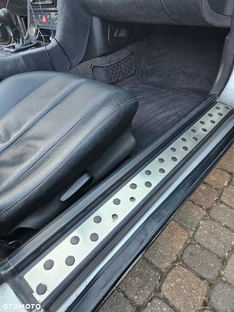 Mercedes-Benz SLK - 18