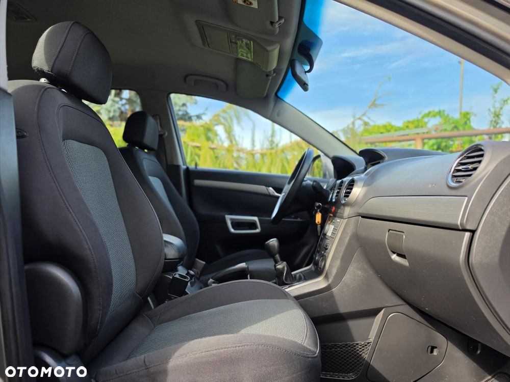 Opel Antara - 23