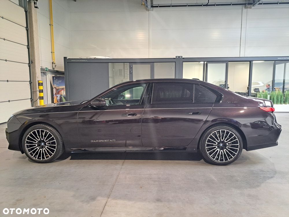 BMW Seria 7 740d xDrive mHEV Nero Lusso Edition sport - 3