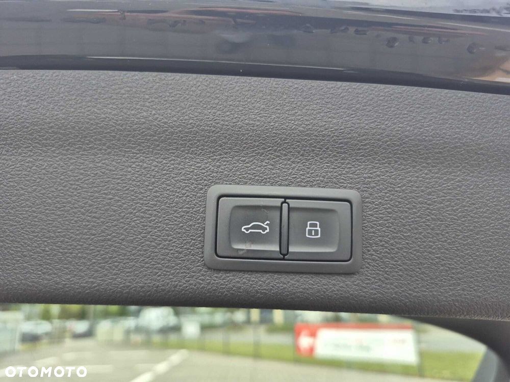 Audi A6 Avant 50 TDI mHEV Quattro Sport Tiptronic - 32