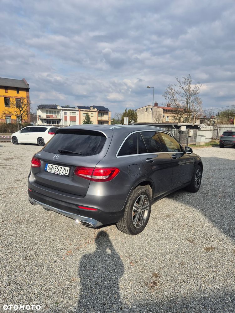 Mercedes-Benz GLC - 7