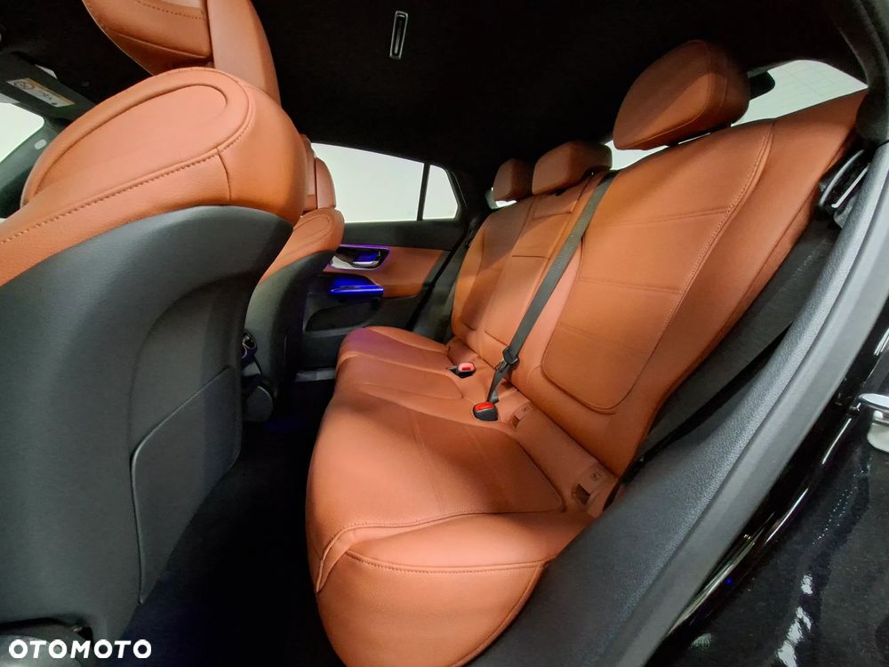 Mercedes-Benz GLC Coupe 200 d mHEV 4-Matic Avantgarde - 5