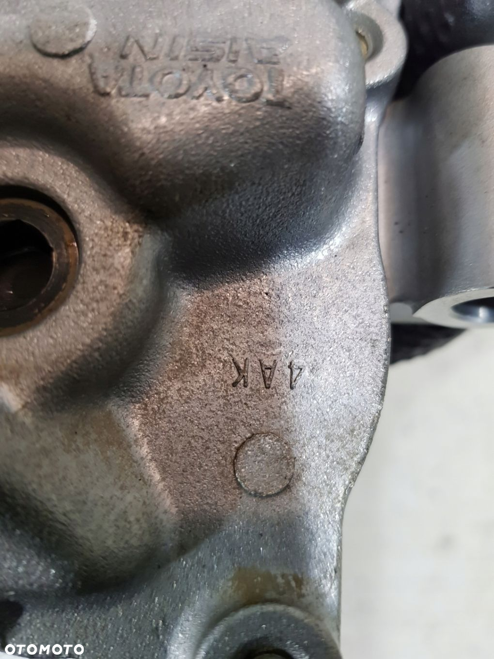 POMPA OLEJU TOYOTA RAV 4 AVENSIS T25 T27 2.0 vvt-i 3ZR - 9