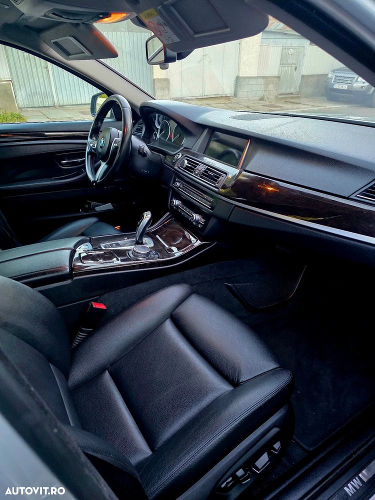 BMW Seria 5 520d xDrive AT - 9