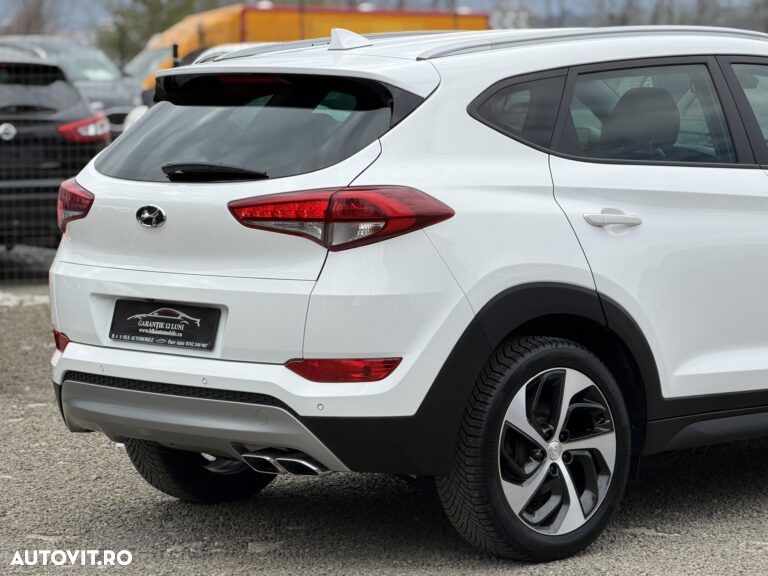 Hyundai Tucson 2.0 CRDI 4WD Advantage - 38