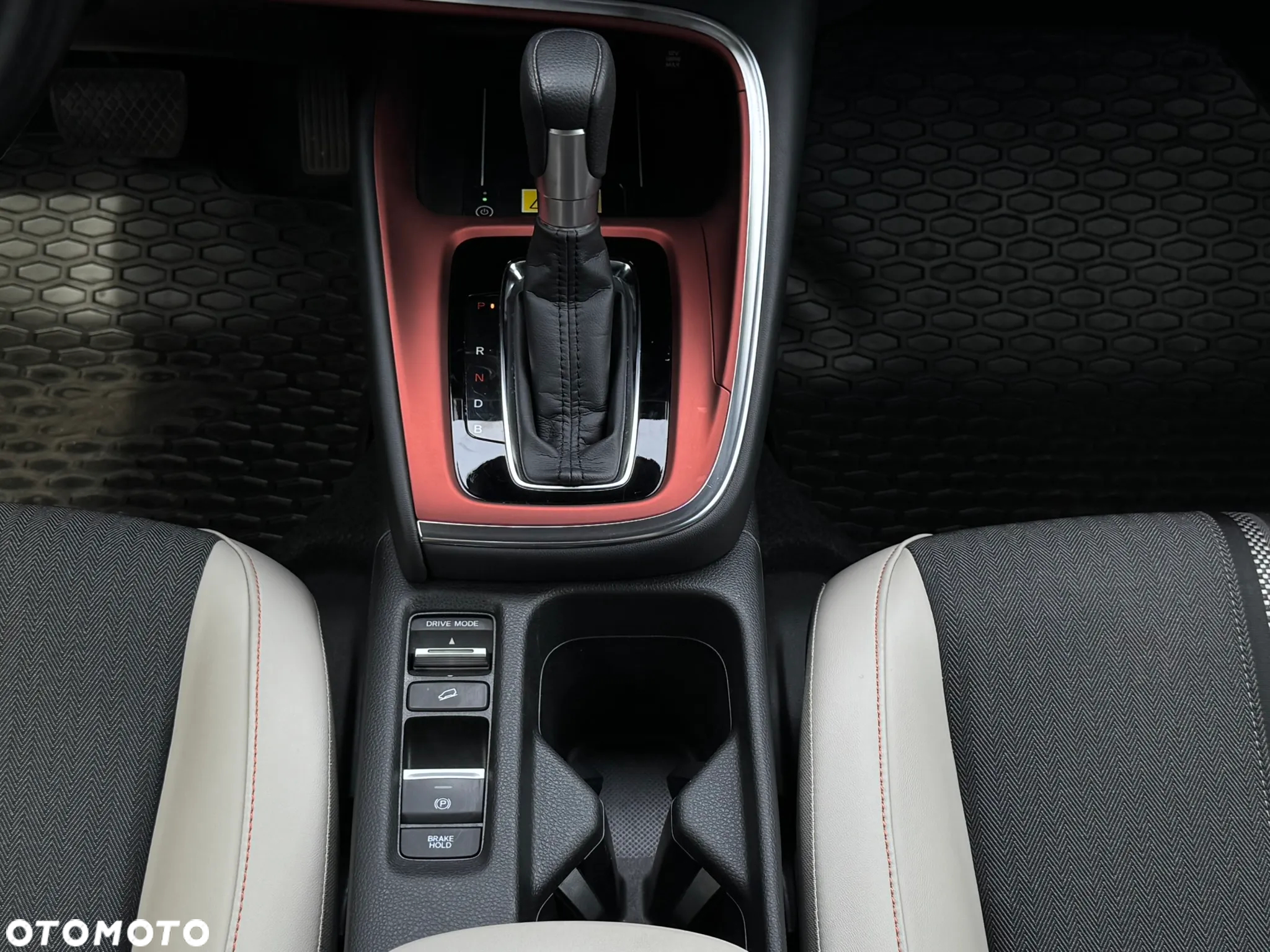 Honda HR-V 1.5 i-MMD Advance Style CVT - 30