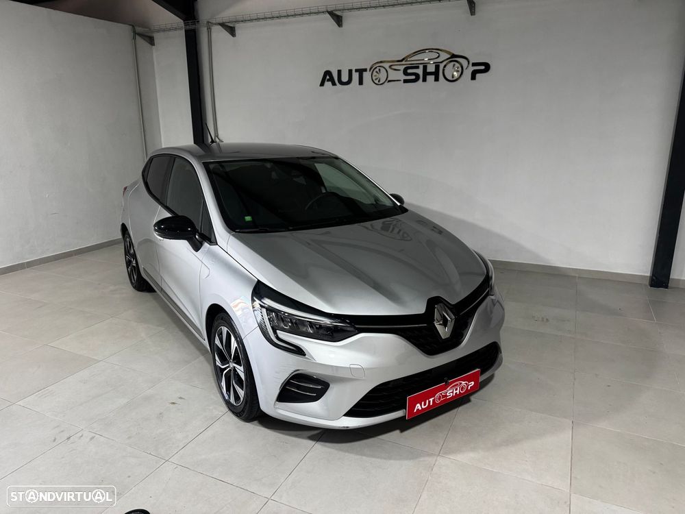 Renault Clio - 9