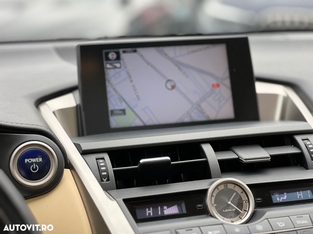 Lexus Seria NX 300h FWD Executive Plus - 17