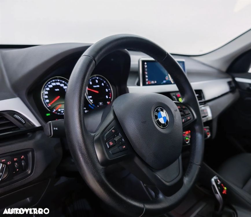 BMW X1 - 11