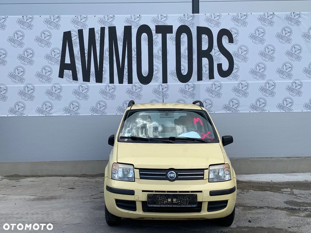 FIAT PANDA 2004 *SAMOCHÓD NA CZĘŚCI* 1690 MASKA, LAMPA, DRZWI, LUSTERKO, ZDERZAK, GRILL, BŁOTNIK, KLAPA, BELKA, DESKA, FOTELE, KANAPA, ĆWIARTKA KIEROWNICA, TARCZE, ZACISKI, ZAWIESZENIE, KOMPLETNY PRZÓD, KOMPLETNY TYŁ, LICZNIK, ZEGARY, PRAWE LEWE PRZÓD TYŁ - 2