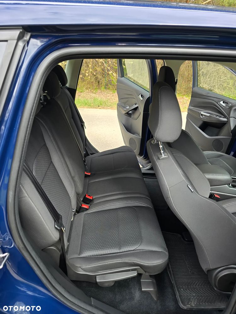 Ford Kuga 1.5 EcoBoost 2x4 Titanium - 22