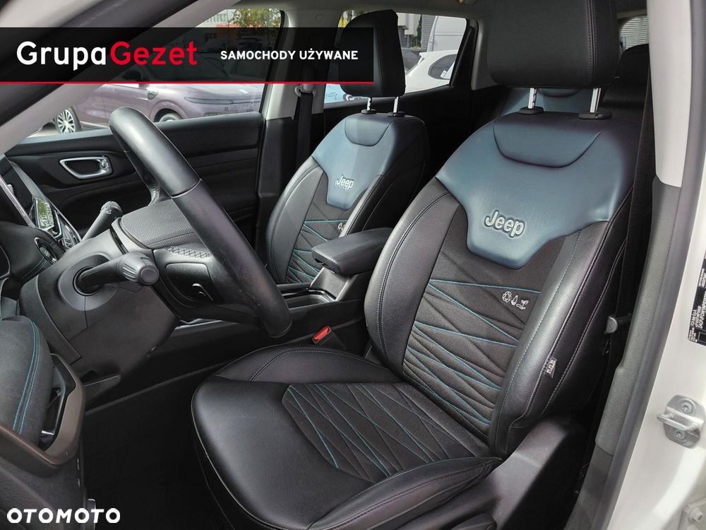 Jeep Compass - 9