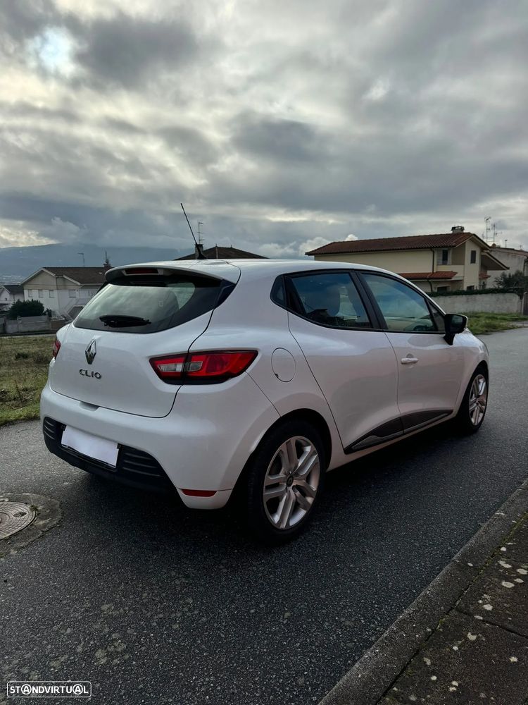 Renault Clio (Energy) dCi 90 Start & Stop INTENS - 4