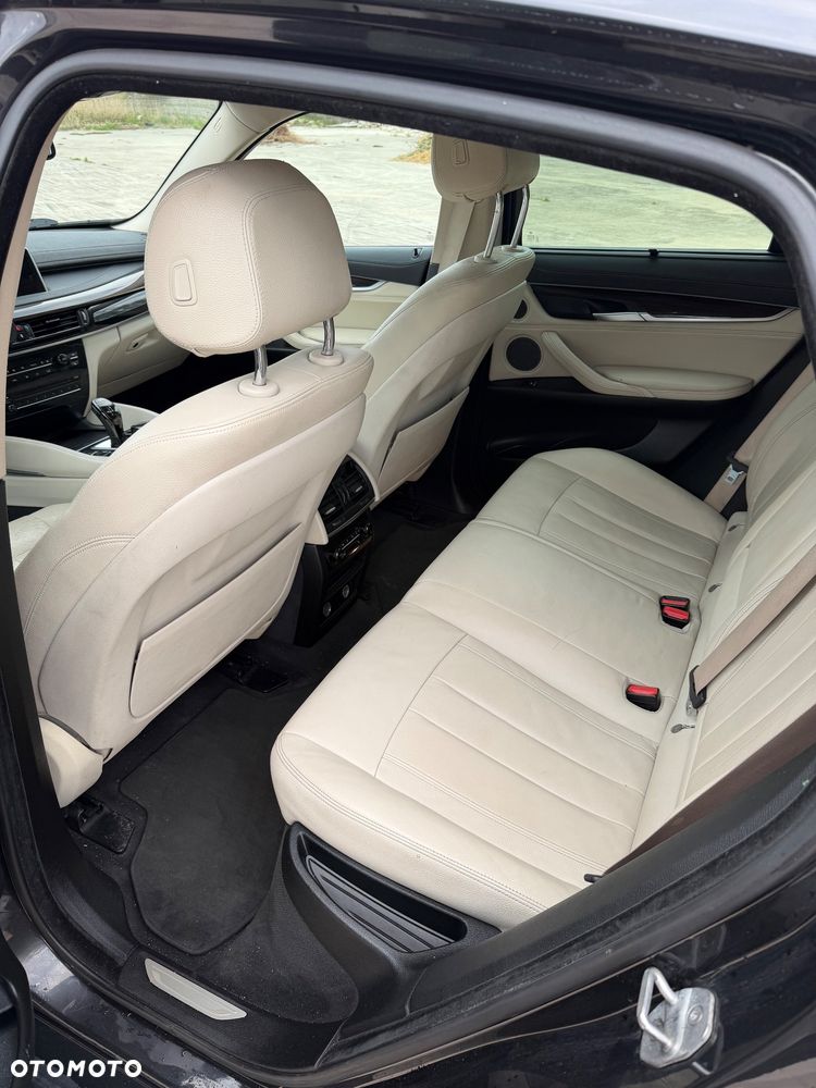 BMW X6 xDrive35i M Sport Edition - 7