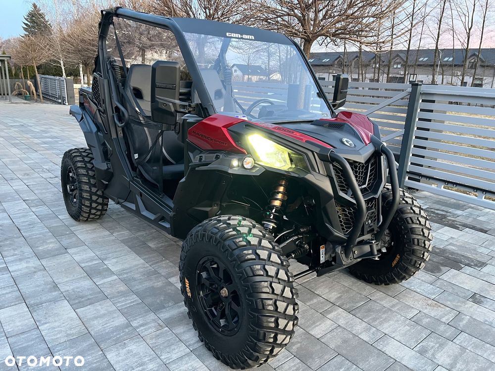 Can-Am Maverick - 10