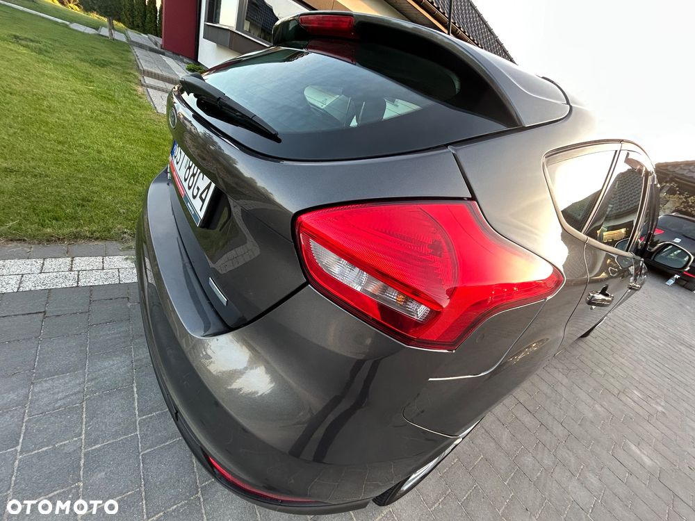 Ford Focus 1.0 EcoBoost Connected - 18