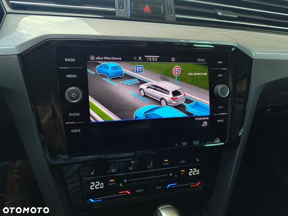 Volkswagen Passat 2.0 TDI EVO Business DSG - 30