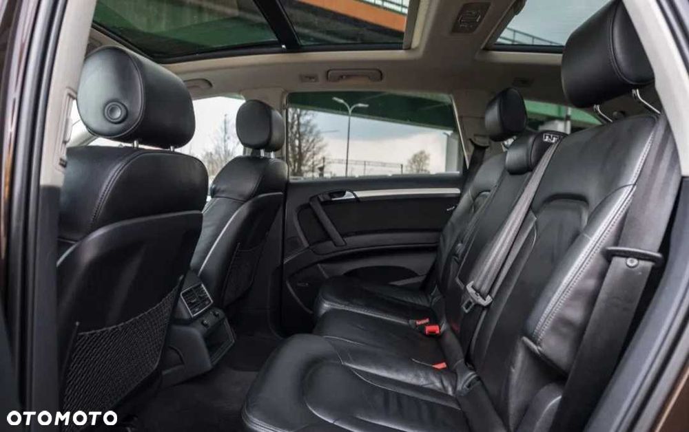 Audi Q7 - 6