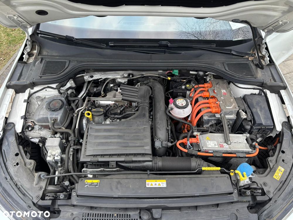 Volkswagen Golf 1.4 TSI Plug-In Hybrid GTE DSG - 18