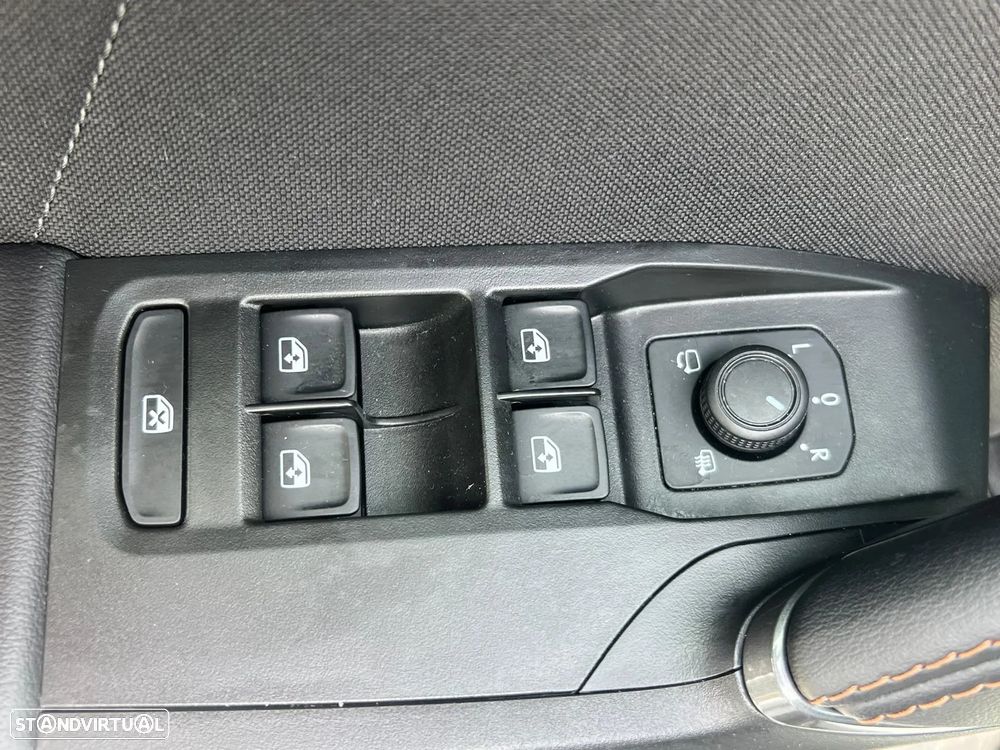 Cupra Formentor 1.5 e-Hybrid DSG - 14