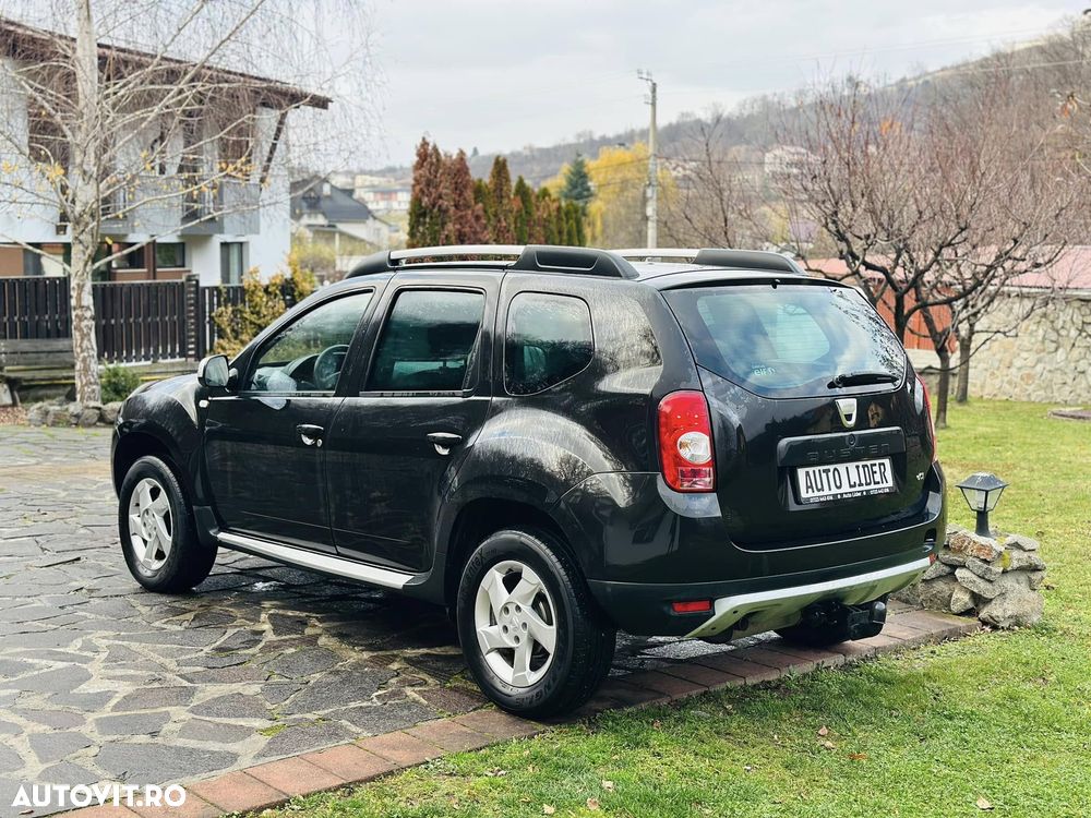 Dacia Duster dCi 110 FAP 4x4 Blackshadow - 4